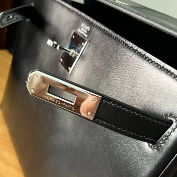 Wirkin Designer Inspired Black Box Smooth Leather 32 CM Bag - Picture 5 of 13